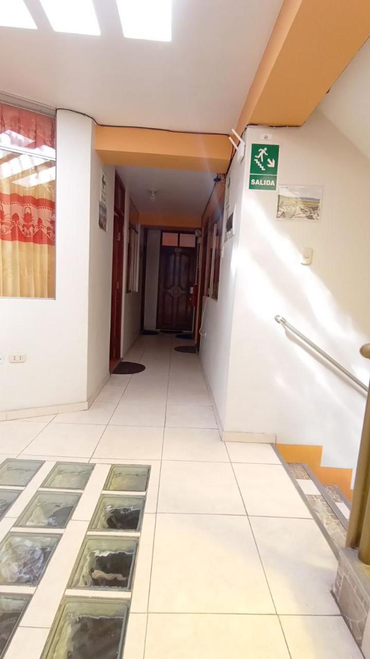 Hostal Acuarius Puno Extérieur photo