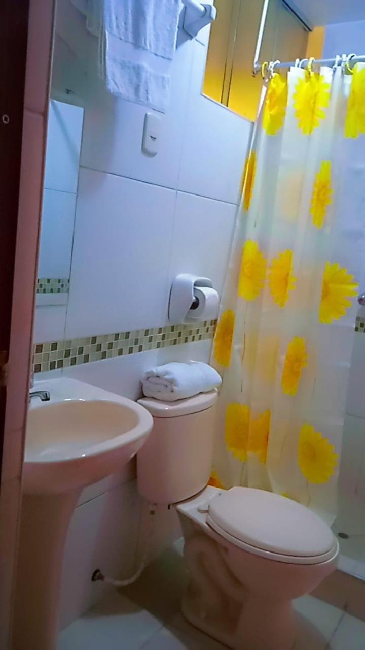 Hostal Acuarius Puno Extérieur photo