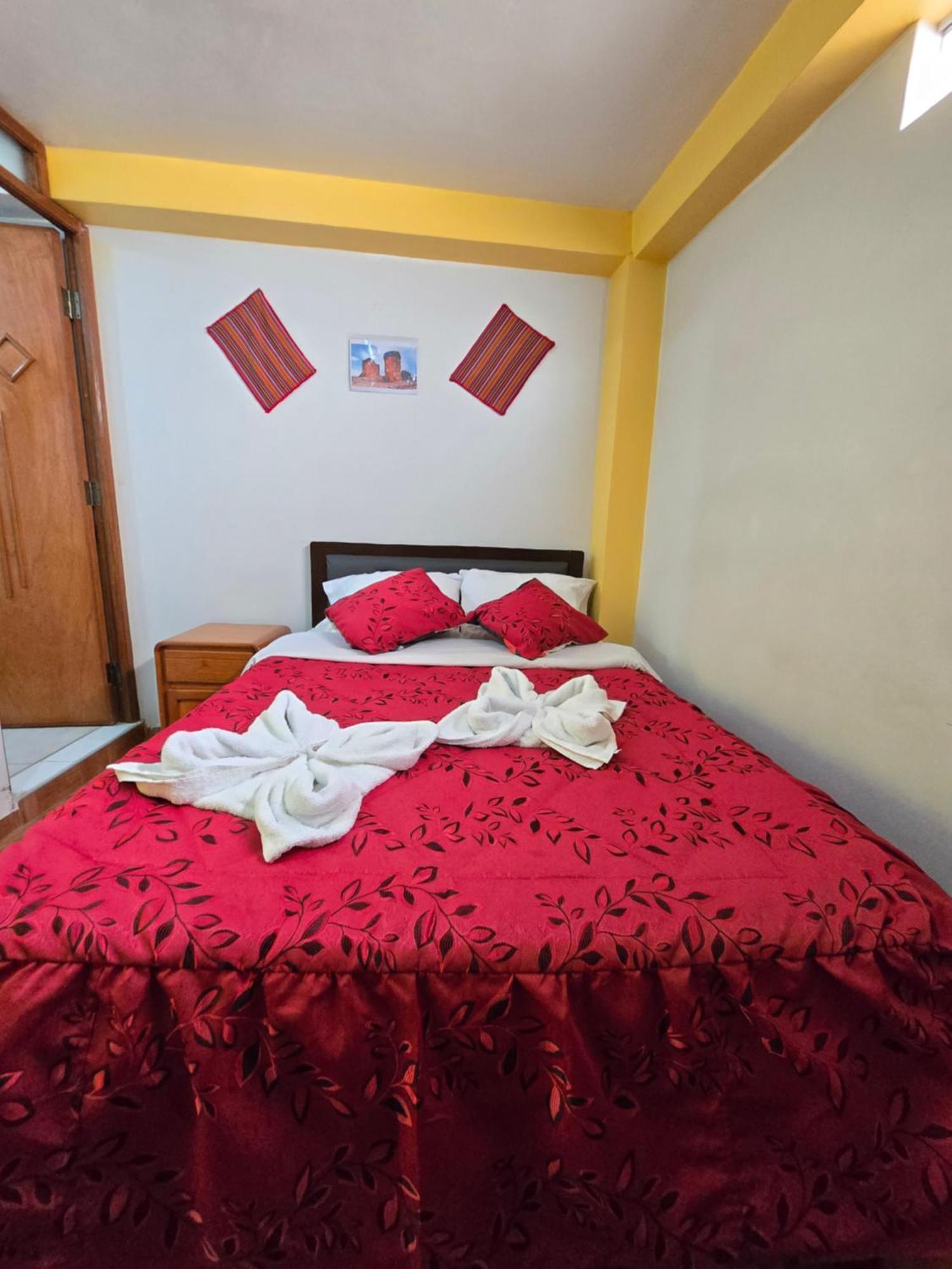 Hostal Acuarius Puno Extérieur photo