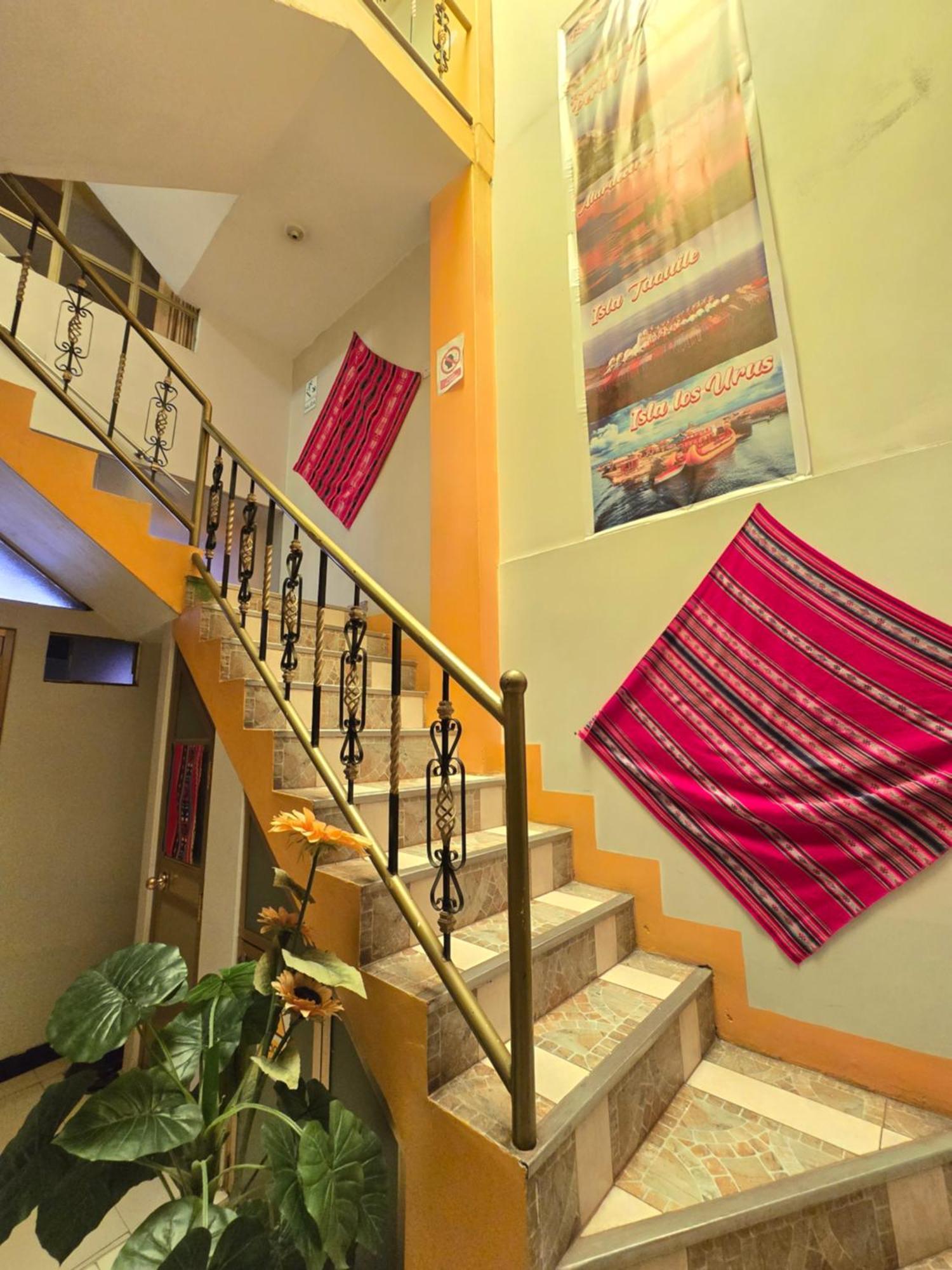 Hostal Acuarius Puno Extérieur photo